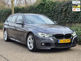 BMW 3-serie Touring M Sport virtual Dash Nbt EVO Id6 Navi Apple CarPlay Corporate Lease