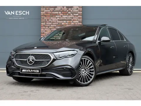 Mercedes-Benz E-Klasse 450 4MATIC AMG Line Premium+ | Luchtvering | Hyperscreen | Achterasbesturing 