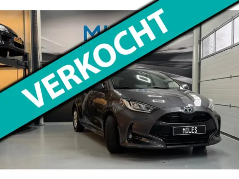 Toyota Yaris Toyota Yaris 1.5 Hybrid Active incl. 1 jaar Autotrust garantie 1.5 Hybrid Active
