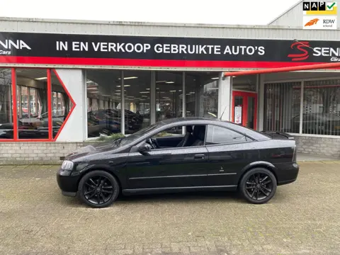 Opel Astra Coupé 2.2-16V - Full Black Edition - Inruil Mog !