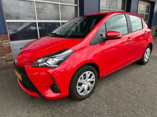 TOYOTA YARIS 1.5 VVT-I ACTIVE   CAMERA. CR.CONTR. CLIMA. AUTOMAAT. ALL.IN.PRIJS 