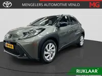 Toyota Aygo X 1.0 VVT-i MT first RIJKLAAR | Airco | Camera | Cruise Control | Stoelverwarming Vóór