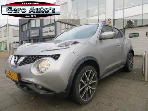 Nissan Juke 1.6 Connect Edition automaat ,airco ecc ,cruise control ,trekhaak etc