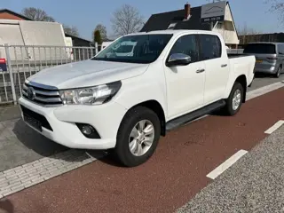 Toyota Hilux 2.4 D-4D 110KW DOUBLE CAB. 5P AUTOM. KLIMA 4WD