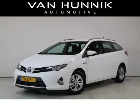 Toyota Auris Touring Sports 1.8 Hybrid Aspiration Dealer onderhouden