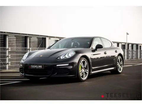 Porsche Panamera 3.0 S E-Hybrid | Bose | Facelift