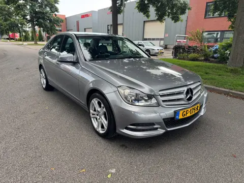 Mercedes-Benz C-klasse 180 Edition AUTOMAAT NAVI APK NAP