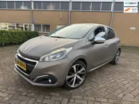 Peugeot 208 1.2 PureTech Blue Lease Executive CLIMA/NAVI/APK