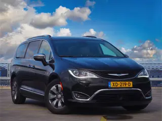 Chrysler Pacifica 3.6 V6 Hybrid PHEV - NAP - LUXE -