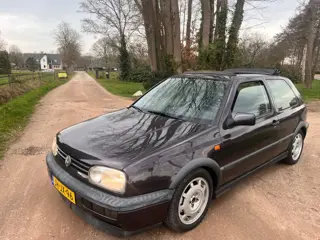 Volkswagen Golf 2.0 GTI