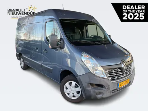 Renault Master T33 2.3 dCi L2H2 / TREKHAAK / NAVIGATIE / CRUISE CONTROL / BIJRIJDERSSTOEL / PARKEERS