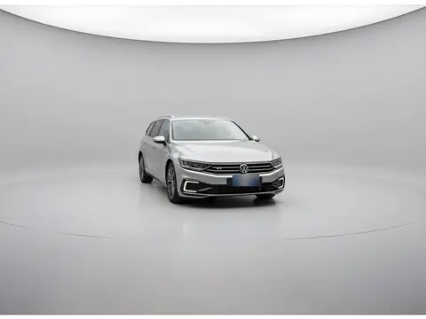 Volkswagen Passat Variant 1.4 TSI PHEV GTE * Digitale teller * Camera *