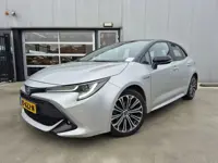 Toyota Corolla 1.8 Hybrid Style Automaat | Achteruitrijcamera | Cruise control adaptief  | 17'' | St