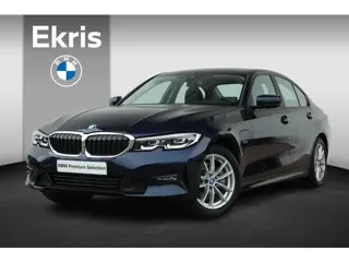 BMW 3-serie 320e Business Edition Plus Achteruitrijcamera/ Cruise Control/ HiFi/ Stoelverwarming/ El