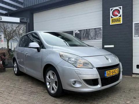 Renault Scénic 2.0 Dynamique (bj 2010, automaat)