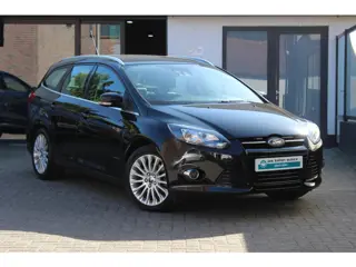 Ford Focus Wagon 1.6 EcoBoost First Edition Trekhaak, stoelverwarming, Airco, All Season