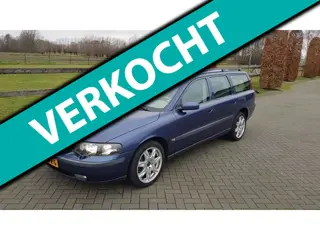 Volvo V70 2.5 T AWD Zeer netjes onderhoudshistorie Youngtimer complete uitvoering