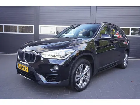 BMW X1 SDrive20i Aut/Airco/Navi/CC