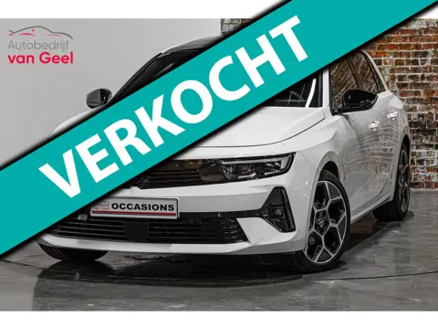 Opel ASTRA 1.2 Elegance I Elektrisch schuif/kantel dak I Rondom camera I Stuur&stoel verwarming