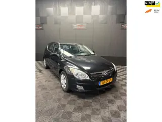 Hyundai I30 1.4i Dynamic | Airco | Cruise | Nieuwe APK |