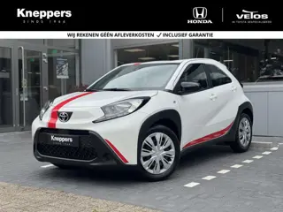 Toyota Aygo X 1.0 VVT-i Play + Red Pack | GEEN AFLEVERKOSTEN |  Apple/Android, Cruise control, Voors