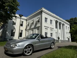 Volvo C70 CABRIO 2.4 T AUT, MOOISTE VAN NL ! 5.000 KM P/JR !!