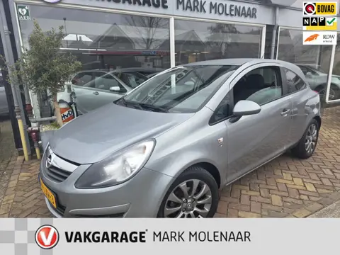 Opel Corsa 1.4-16V '111' Edition,automaat,lage km