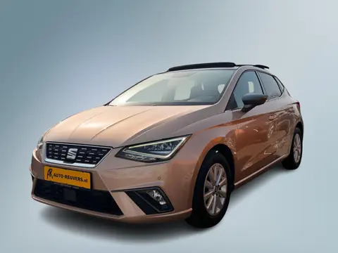 SEAT Ibiza 1.0 TSI Excellence / Opendak / LED / CarPlay / Cam