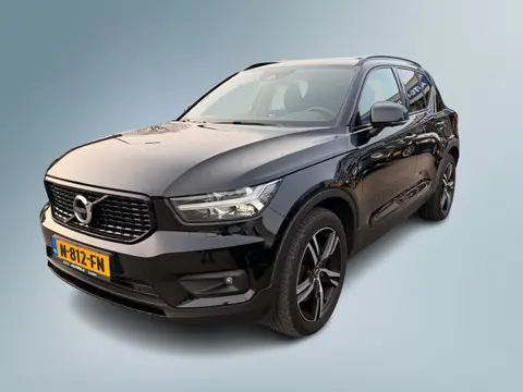 Volvo XC40 1.5 T5 Recharge R-Design / Opendak / Pilot assist / HarmanKardon