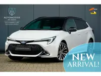 Toyota Corolla Touring Sports 140 pk HYBRID BUSINESS PLUS AUTOMAAT / TS BLACK AND WHITE / FABRIEKSGA