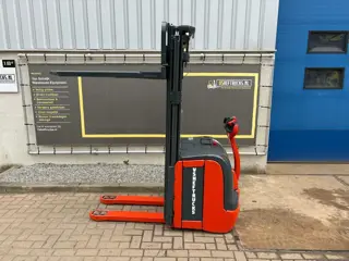VS-22728 Elektrische triplex stapelaar Linde L14