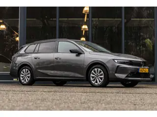 Opel Astra Sports Tourer 1.2 Turbo Business Edition