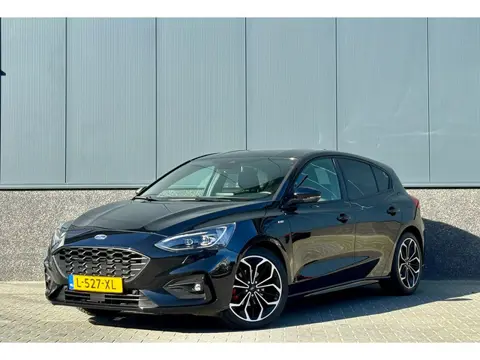 Ford Focus 1.0 EcoBoost Titanium ST-line Automaat Carplay