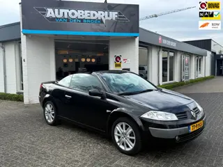 Renault Mégane Coupé-Cabriolet 1.6-16V Privilège Luxe
