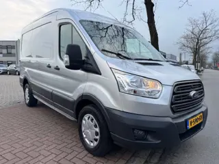 Ford Transit 330 2.0 TDCI 170pk Euro 6 L2 H2 Trend Airco,Navigatie,Camera,3 Zits