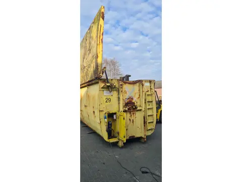 Container 36 M3 met hydraulisch deksel