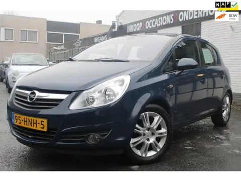 Opel Corsa 1.4-16V Cosmo | Airco | Cruise control | Elec ramen | Parkeer sensor achter