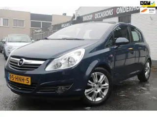 Opel Corsa 1.4-16V Cosmo | Airco | Cruise control | Elec ramen | Parkeer sensor achter