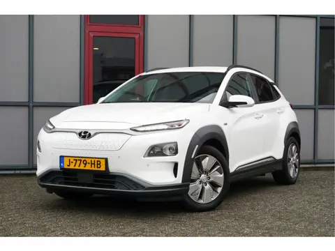 Hyundai KONA EV Premium 64kWh 3-Fase SOH 97% (bj 2020)
