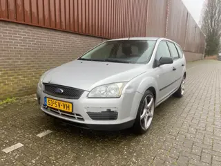Ford Focus Wagon 1.6-16V Champion Airco Trekhaak Cruise C.