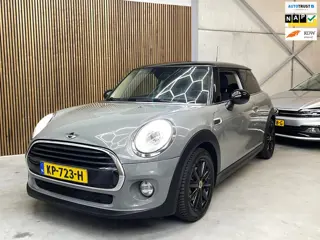 Mini Cooper 1.5 Serious Business | LED | NAVI |Nederlandse Auto |