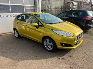 FORD FIESTA 1.0 ecoboost titanium ** nieuwe distributieriem **