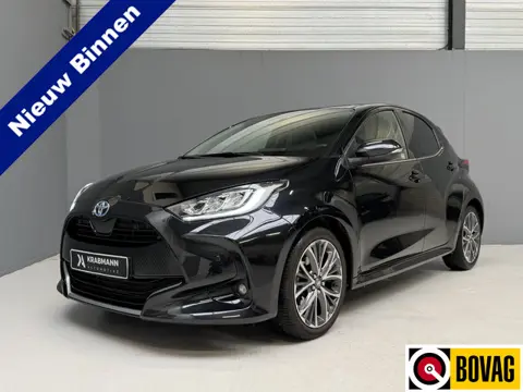 Toyota Yaris 1.5 Hybrid Executive HUD|Blindspot|Camera|Carplay|