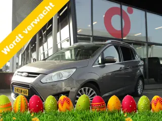 Ford Grand C-Max 1.6 EcoBoost Titanium | 1E EIGENAAR | VIERSEIZOENEN BANDEN || TREKHAAK | PANORAMADA