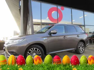 Mitsubishi Outlander 2.4 PHEV Pure | AUTOMAAT | 240 PK | 4WD | TREKHAAK | 1E EIGENAAR | DEALER ONDER