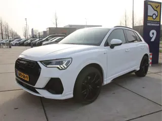 Audi Q3 40 TFSI quattro S Line Pro Line S 3x S-Line, Leder-Alcantara, Pano Prijspakker!
