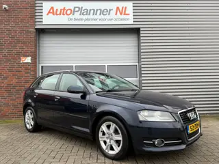 Audi A3 Sportback 1.6 TDI! Clima! Cruise Control! Navi!