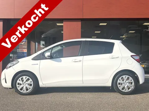 Toyota Yaris 1.5 Hybrid Aspiration (bj 2018, automaat)