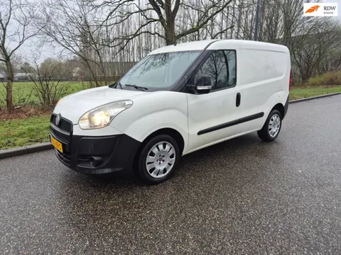 Fiat Doblò Cargo 1.4 SX BENZINE 2011 APK 11-2026 89000KM NAP