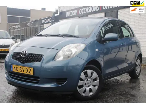 Toyota Yaris 1.0 VVTi Sol Airco | Elec ramen | Nieuwe apk